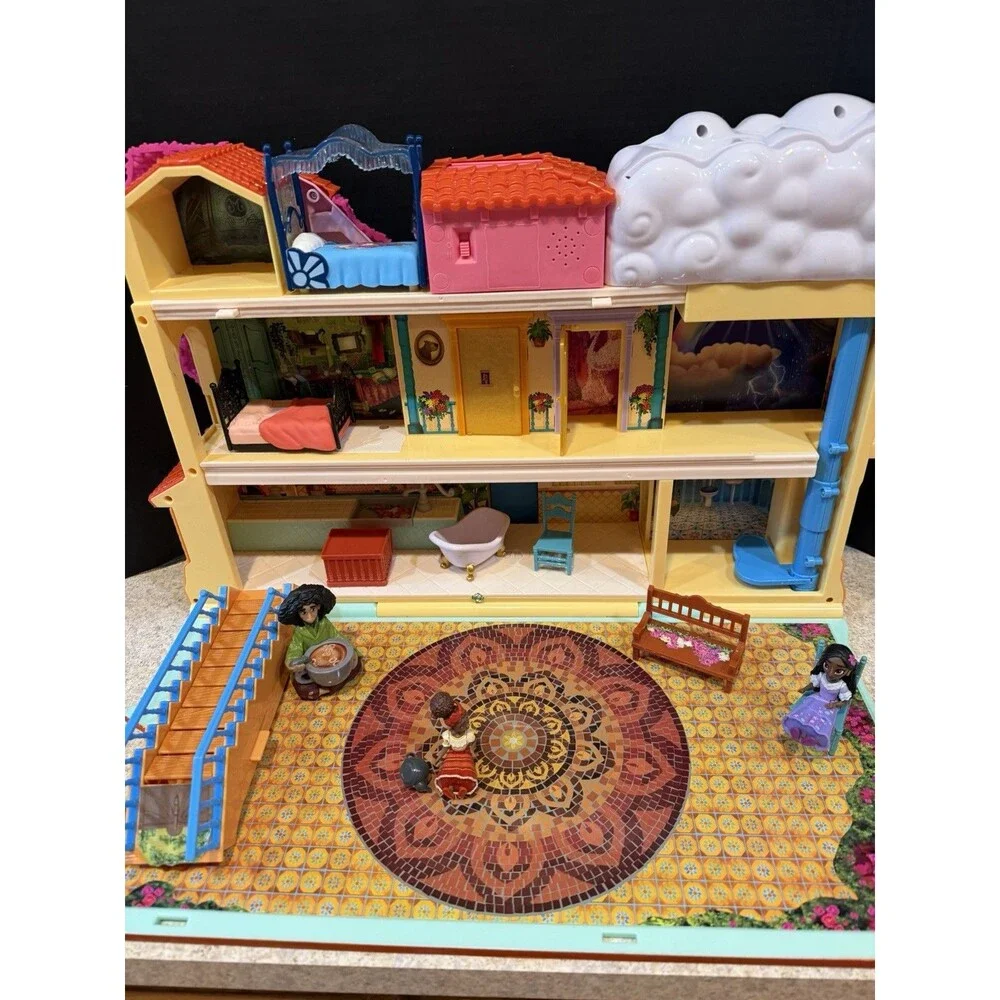 Disney Encanto Magical Casa Madrigal Playset House Lights & Sounds - Works
